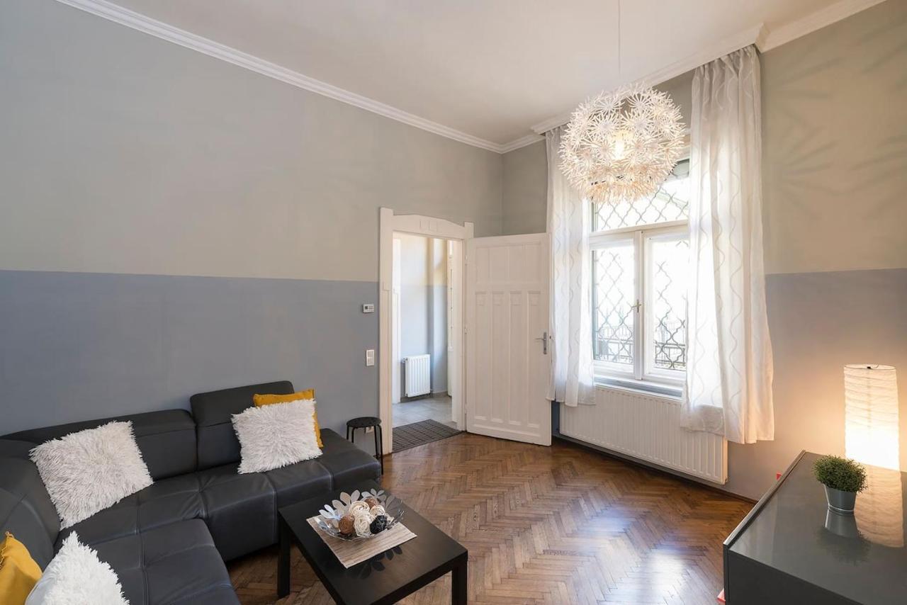 Vaci Street Premier Apartment Budapest Exterior photo