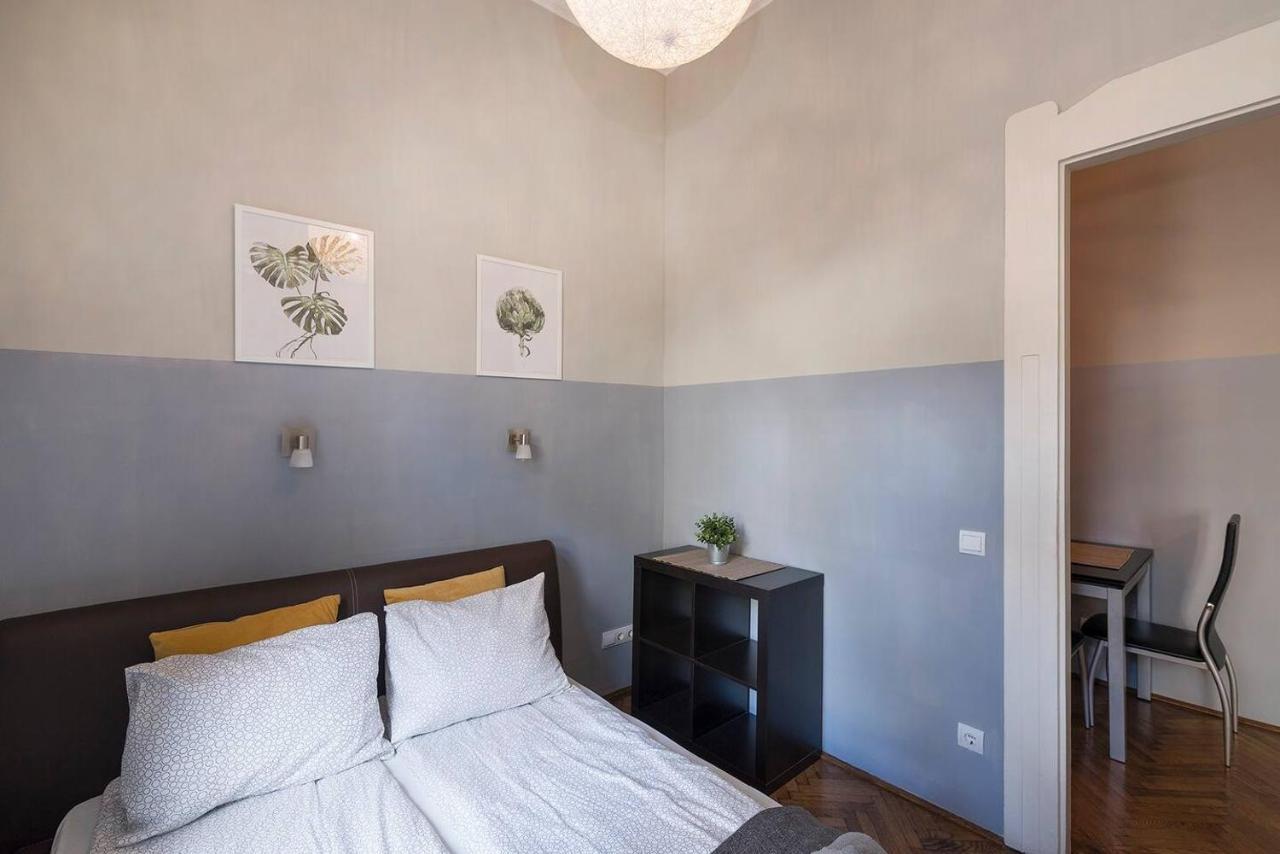 Vaci Street Premier Apartment Budapest Exterior photo