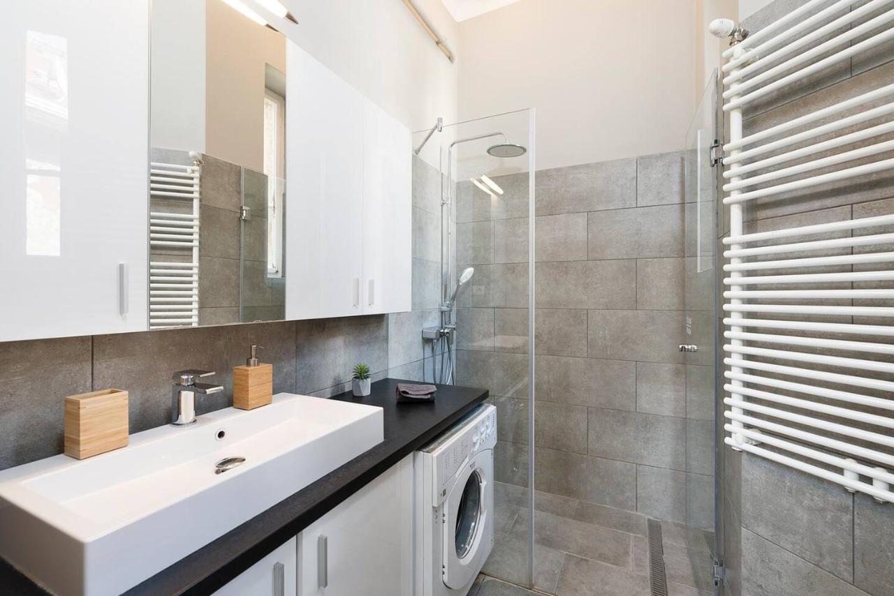 Vaci Street Premier Apartment Budapest Exterior photo